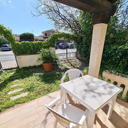Iss Travel, Sa Chessa - Ground Floor 1-bedroom Daire