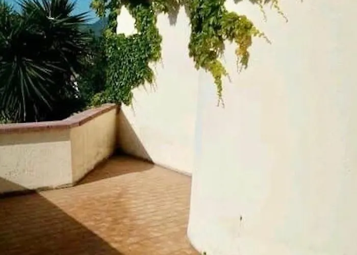 Iss Travel, Sa Chessa - Ground Floor 1-bedroom Apartmán *