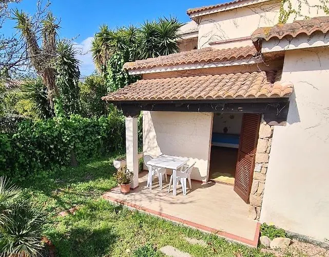 Apartamento Iss Travel, Sa Chessa - Ground Floor 1-bedroom *